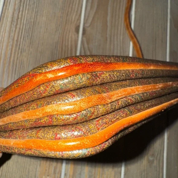 Etro Milano Crossbody Bag with wallet features inside and Gold hardware - Picture 14 of 17